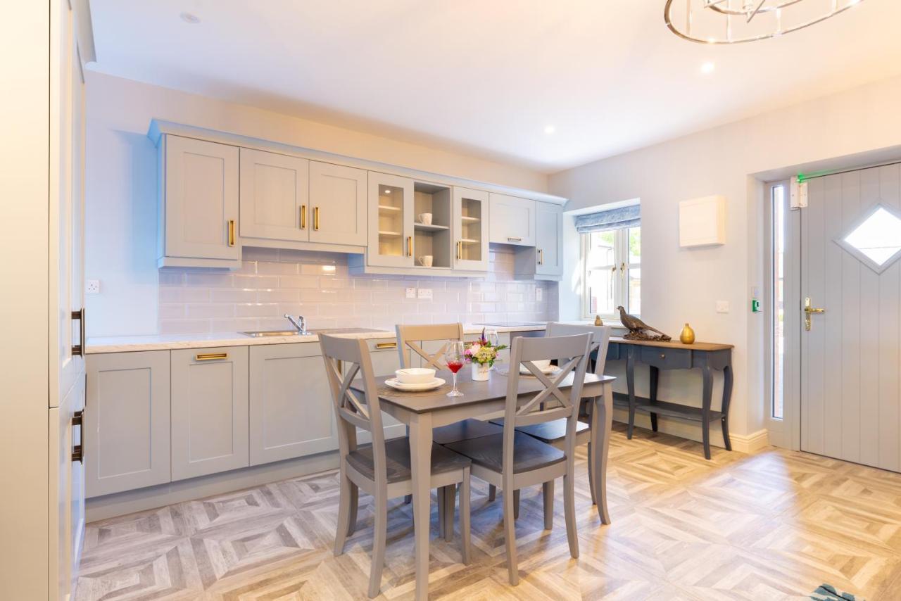 Queens Brook Apartment Navan Extérieur photo